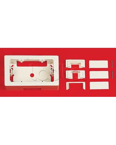 Коробка монтажная под 4 модуля универсальная DKC 10143 в Уссурийске Распределительные коробки Pintop.ru