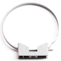 Держатель с хомутиком, д.16 - 32 мм DKC 51200