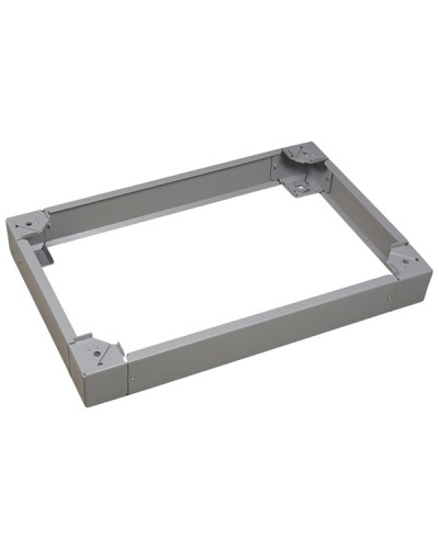 Цоколь Legrand 020515 в Уссурийске Цоколи для шкафов и стоек Pintop.ru