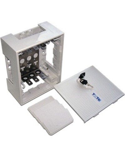 Коробка распределительная на 3 плинта TWT-DB10-3P в Уссурийске Боксы для автоматов Pintop.ru