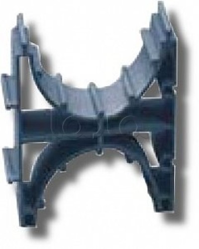 Держатель расстояния (кластер) для двустенных труб, д.110, одинарный DKC (025111) в Уссурийске Держатели, клипсы, скобы Pintop.ru