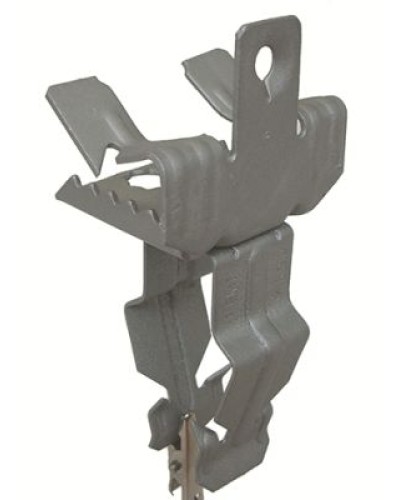 Держатель для крепления трубы к балке 10-15мм, ⌀ 30-35мм, горизонтальный монтаж DKC CM618235 в Уссурийске Крепежные изделия Pintop.ru