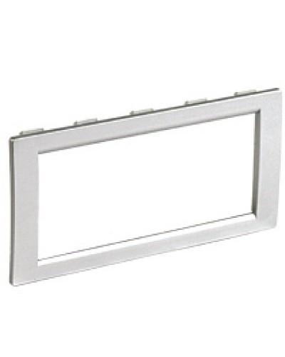 Рамка универсальная на 4 модуля, цвет белый DKC F00013 в Уссурийске Аксессуары для кабель-канала Pintop.ru