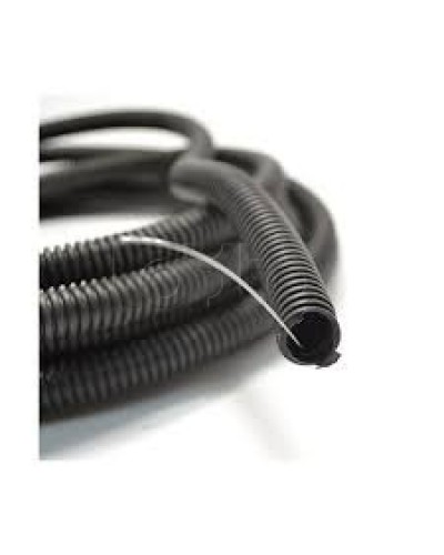 Труба гофрированная ПНД 16 мм с зондом (100 м) IEK CTG20-16-K02-100-1 в Уссурийске Труба гофрированная Pintop.ru