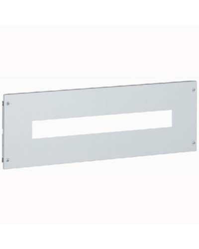 Панель лицевая Legrand 020901 в Уссурийске Аксессуары для стоек и шкафов Pintop.ru