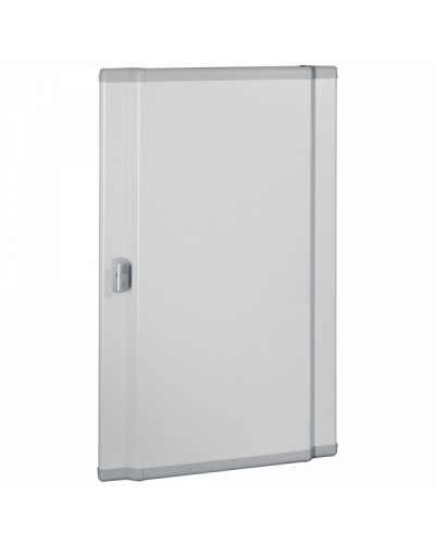 Дверь изогнутая металлическая Legrand 020557 в Уссурийске Аксессуары для стоек и шкафов Pintop.ru